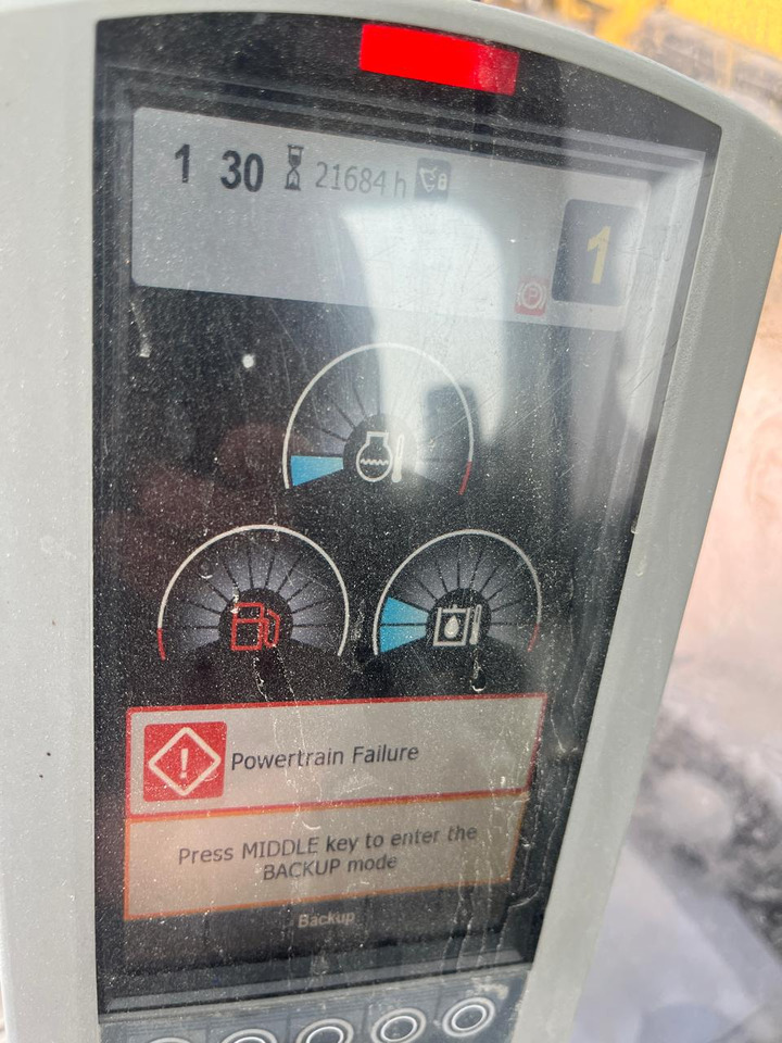 CATERPILLAR M318D - Escavadeira de rodas: foto 5 CATERPILLAR M318D - Escavadeira de rodas: foto 5