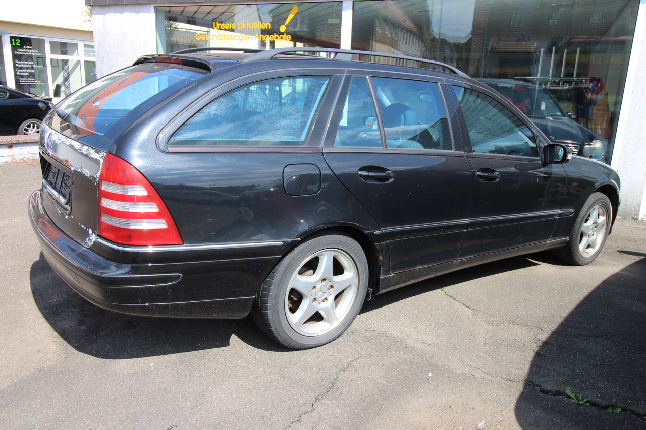 Mercedes-Benz C 220 T CDI Bastlerfahrzeug - Carrinha: foto 4 Mercedes-Benz C 220 T CDI Bastlerfahrzeug - Carrinha: foto 4