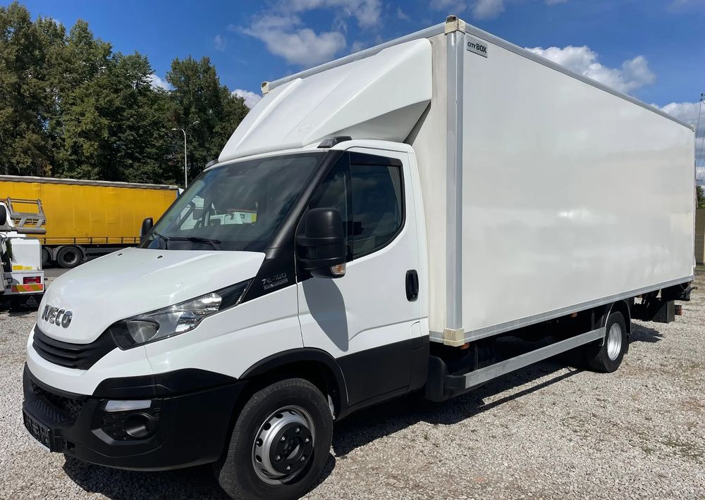 Iveco Daily 72c18 Kontener winda 2017r - Carrinha de contentor: foto 1 Iveco Daily 72c18 Kontener winda 2017r - Carrinha de contentor: foto 1