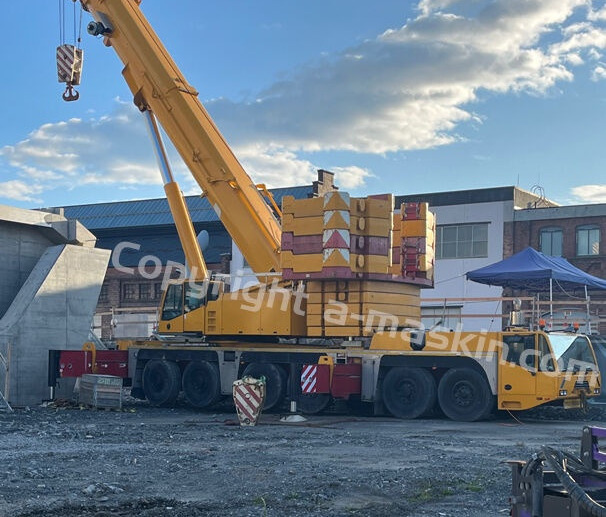 Demag AC350 - Grua móvel: foto 2 Demag AC350 - Grua móvel: foto 2
