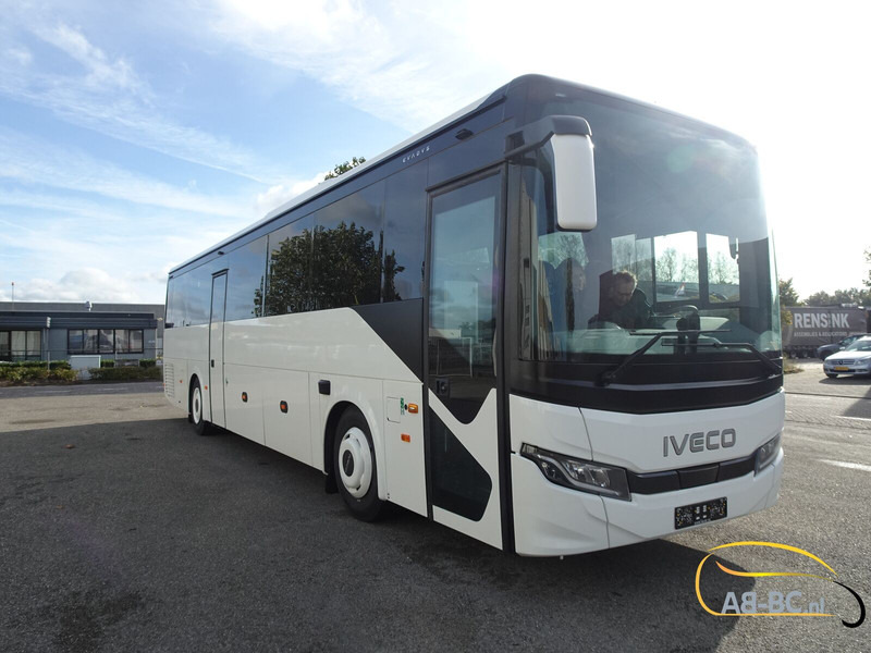 Iveco Evadys, 53 Seats/WC ADAS December 2025 available - Autocarro: foto 1 Iveco Evadys, 53 Seats/WC ADAS December 2025 available - Autocarro: foto 1