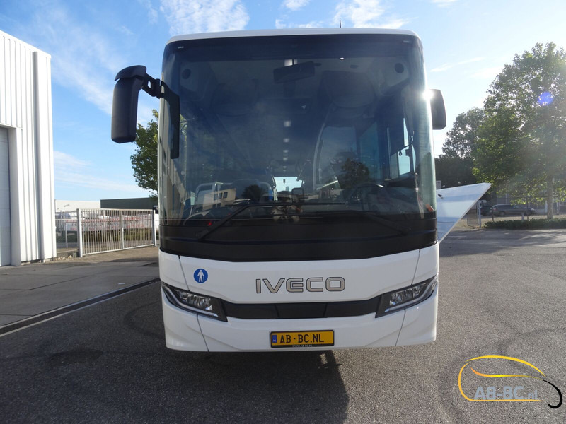 Locação financeira de Iveco New Crossway 61 seats 3 pieces on stock Iveco New Crossway 61 seats 3 pieces on stock: foto 12