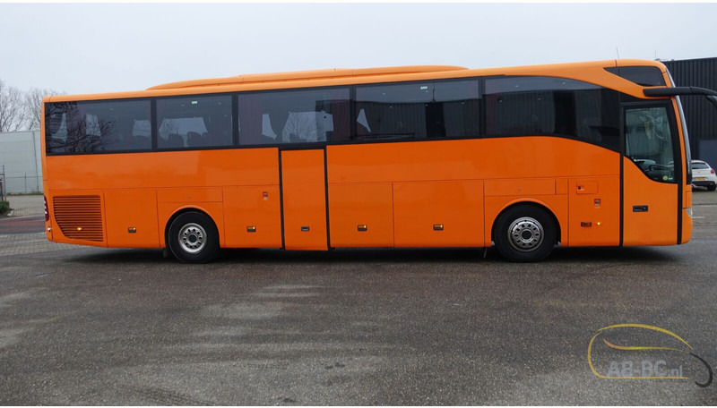 Mercedes-Benz Tourismo RHD - 52 Seats EURO 6 - Autocarro: foto 3 Mercedes-Benz Tourismo RHD - 52 Seats EURO 6 - Autocarro: foto 3