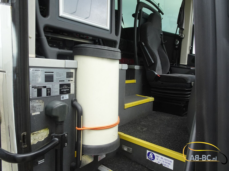Scania Higer Touring HD, 54 Seats +Lift, Euro 6 - Autocarro: foto 2 Scania Higer Touring HD, 54 Seats +Lift, Euro 6 - Autocarro: foto 2