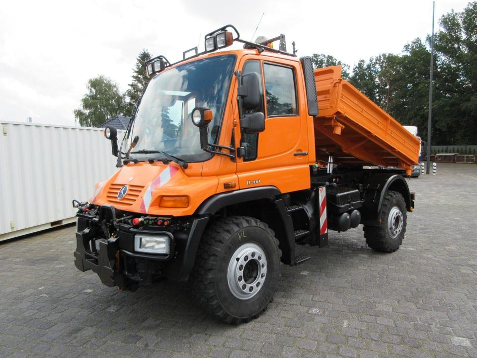 Unimog U 400, DSK., Langer Radstand, Klima - Camião basculante: foto 2 Unimog U 400, DSK., Langer Radstand, Klima - Camião basculante: foto 2