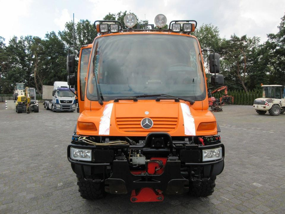 Unimog U 400 Drei-Seiten-Kipp/ Kran Atlas 65.2, Klima, - Camião basculante: foto 2 Unimog U 400 Drei-Seiten-Kipp/ Kran Atlas 65.2, Klima, - Camião basculante: foto 2