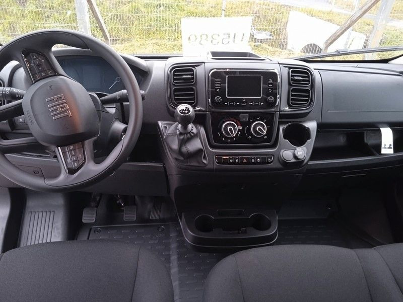 Fiat Ducato H2 Kastenwagen 35 L2H2 140 Multijet Flach - Carrinha de contentor: foto 4 Fiat Ducato H2 Kastenwagen 35 L2H2 140 Multijet Flach - Carrinha de contentor: foto 4
