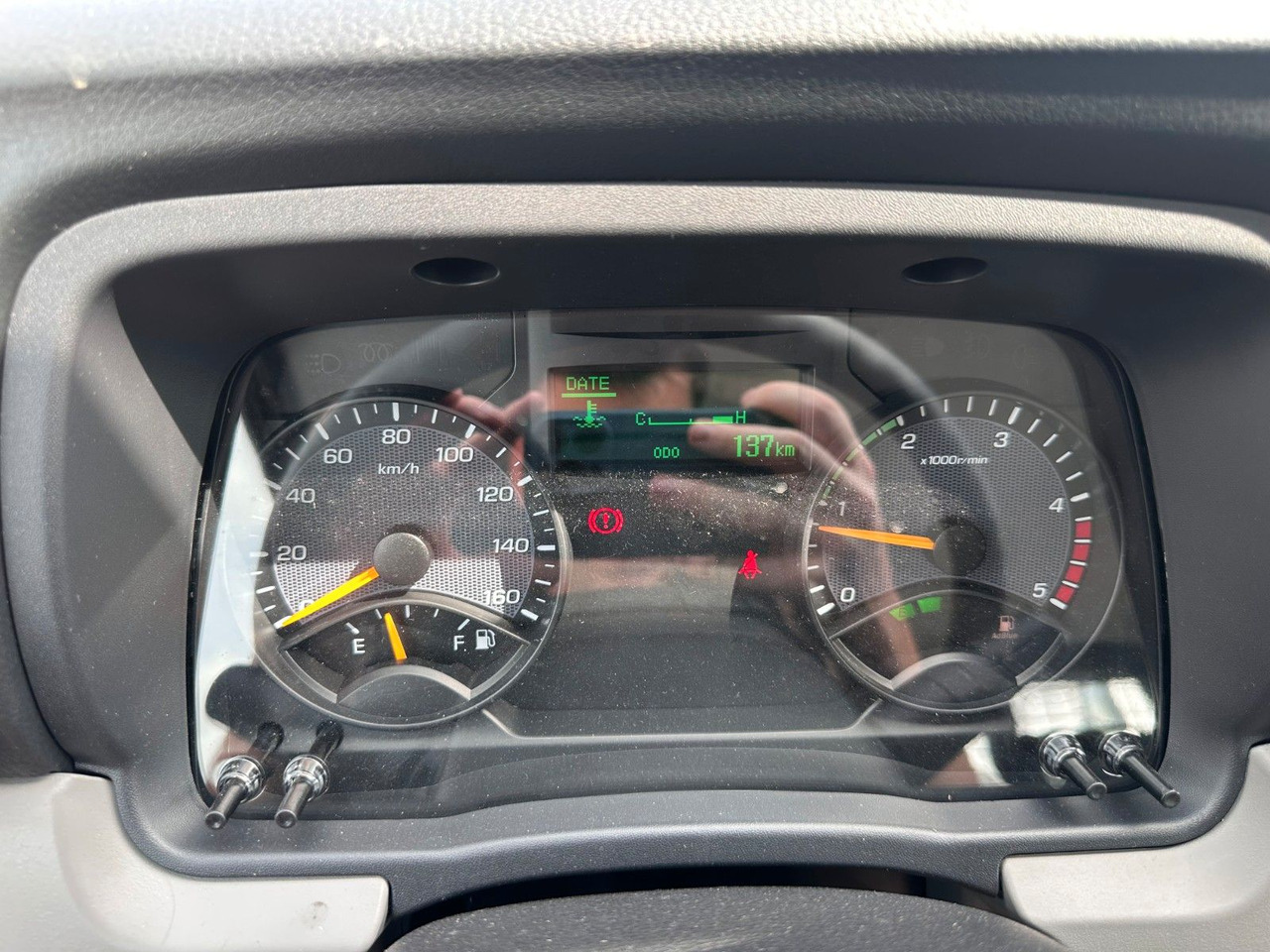 Mitsubishi Fuso Canter 3S13 Dreiseitenkipper - Carrinha basculante: foto 4 Mitsubishi Fuso Canter 3S13 Dreiseitenkipper - Carrinha basculante: foto 4