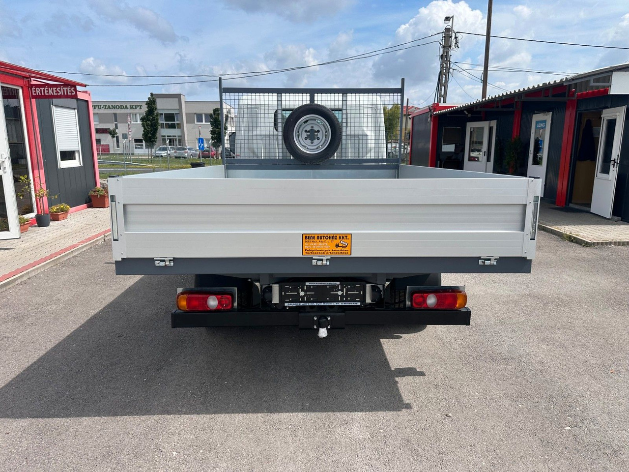 Mitsubishi Fuso Canter 3S13 Dreiseitenkipper - Carrinha basculante: foto 5 Mitsubishi Fuso Canter 3S13 Dreiseitenkipper - Carrinha basculante: foto 5