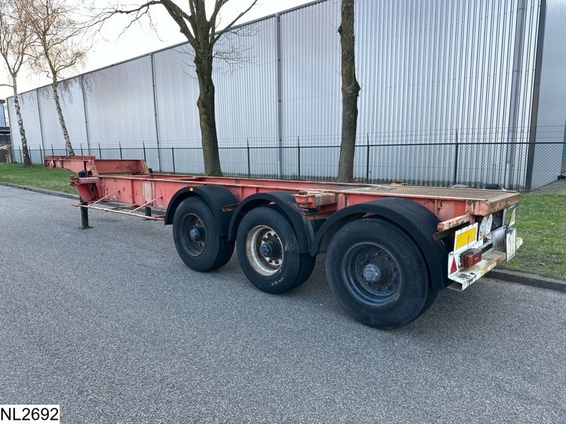 Fruehauf Container 20 FT, Steel suspension - Semi-reboque transportador de contêineres/ Caixa móvel: foto 4 Fruehauf Container 20 FT, Steel suspension - Semi-reboque transportador de contêineres/ Caixa móvel: foto 4