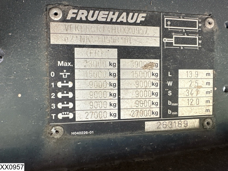 Fruehauf Tautliner - Semi-reboque de lona: foto 4 Fruehauf Tautliner - Semi-reboque de lona: foto 4
