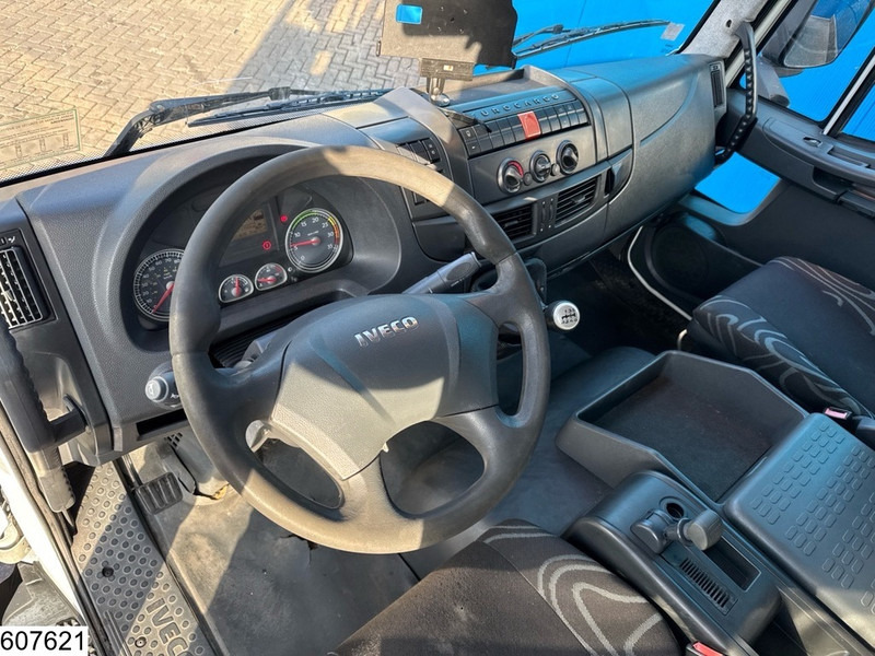Iveco 180E28 EURO 5, Dhollandia, Handgeschakeld - Camião furgão: foto 5 Iveco 180E28 EURO 5, Dhollandia, Handgeschakeld - Camião furgão: foto 5