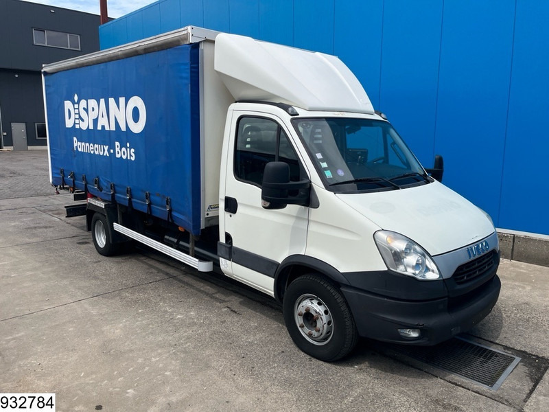 Iveco Daily Daily 65C14 EURO 5 EEV, CNG, Manual - Carrinha de lona: foto 5 Iveco Daily Daily 65C14 EURO 5 EEV, CNG, Manual - Carrinha de lona: foto 5
