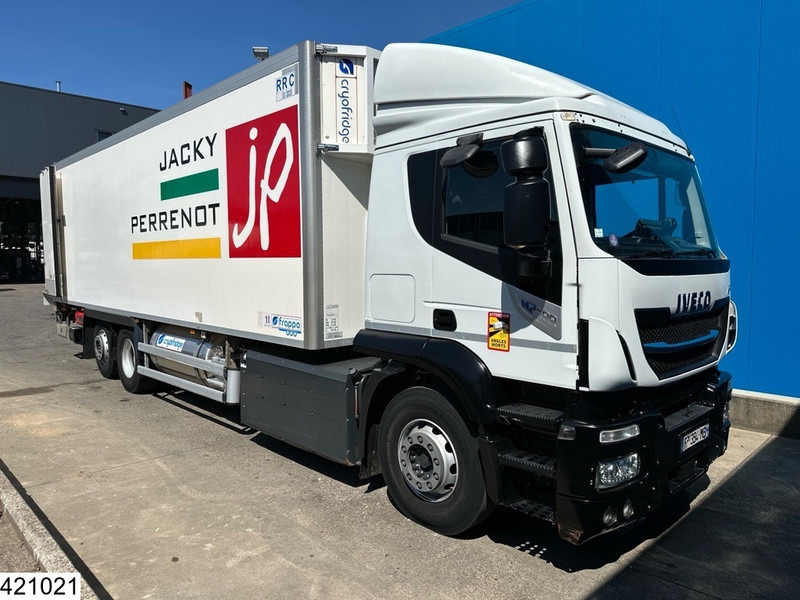 Iveco Stralis 400 CNG 6X2, EURO 6, Dhollandia - Camião frigorífico: foto 3 Iveco Stralis 400 CNG 6X2, EURO 6, Dhollandia - Camião frigorífico: foto 3
