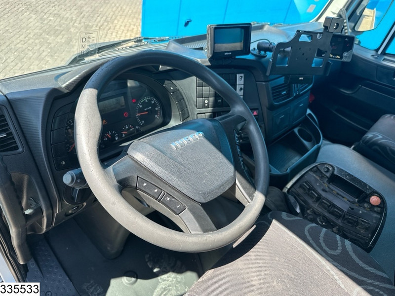 Iveco Trakker 360 6X4, EURO 6, Palfinger, Remote - Camião de caixa aberta/ Plataforma, Camião grua: foto 5 Iveco Trakker 360 6X4, EURO 6, Palfinger, Remote - Camião de caixa aberta/ Plataforma, Camião grua: foto 5