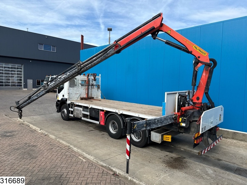 Camião de caixa aberta/ Plataforma, Camião grua Iveco Trakker 360 6x4, EURO 6, Palfinger, Remote: foto 7 Camião de caixa aberta/ Plataforma, Camião grua Iveco Trakker 360 6x4, EURO 6, Palfinger, Remote: foto 7