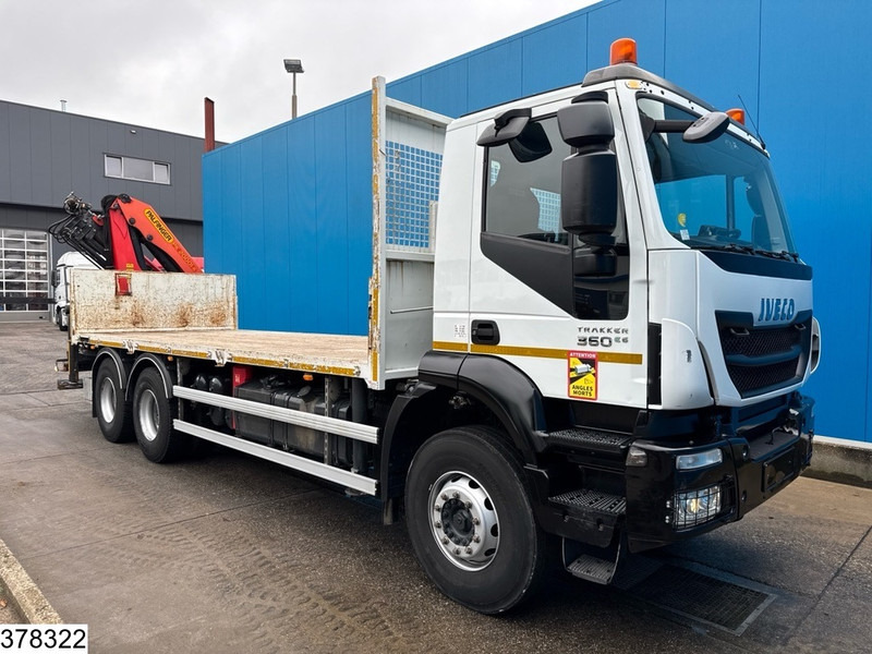 Iveco Trakker 360 6x4, EURO 6, Steelsuspension, Hub reduction - Camião de caixa aberta/ Plataforma: foto 3 Iveco Trakker 360 6x4, EURO 6, Steelsuspension, Hub reduction - Camião de caixa aberta/ Plataforma: foto 3