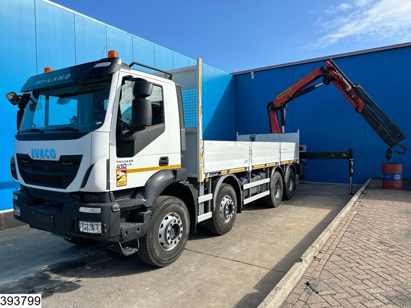 Iveco Trakker 410 8x4, EURO 6, Palfinger, Remote, Retarder - Camião de caixa aberta/ Plataforma, Camião grua: foto 4 Iveco Trakker 410 8x4, EURO 6, Palfinger, Remote, Retarder - Camião de caixa aberta/ Plataforma, Camião grua: foto 4