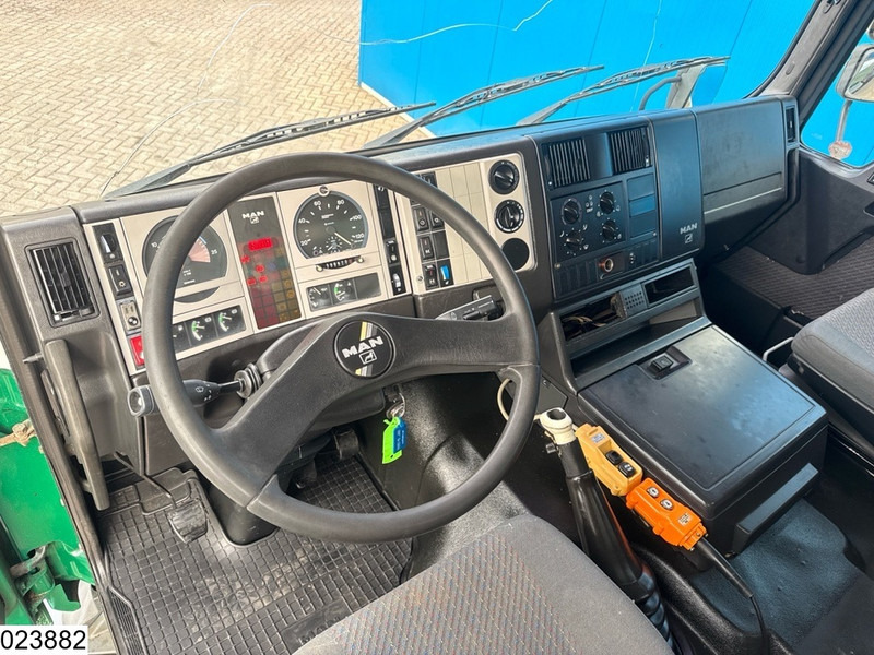MAN 37 414 8x4, EURO 2, Manual, Leaf suspension - Camião basculante: foto 5 MAN 37 414 8x4, EURO 2, Manual, Leaf suspension - Camião basculante: foto 5