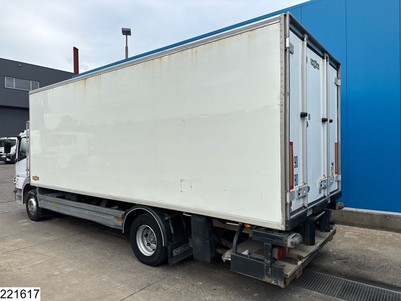 Mercedes-Benz Atego 1322 EURO 4, Manual, Dhollandia, Chereau - Camião frigorífico: foto 4 Mercedes-Benz Atego 1322 EURO 4, Manual, Dhollandia, Chereau - Camião frigorífico: foto 4
