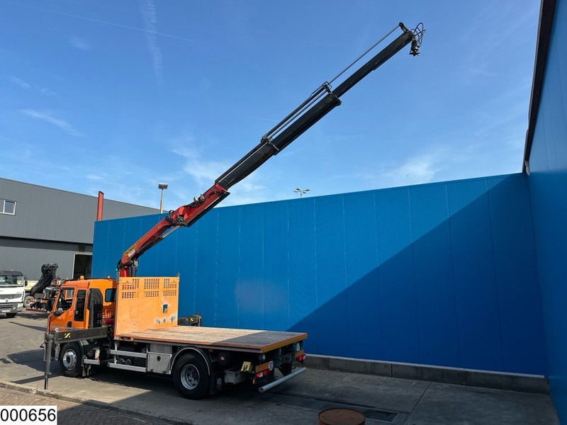 Renault C 320 EURO 6, Steel suspension, Palfinger - Camião de caixa aberta/ Plataforma, Camião grua: foto 4 Renault C 320 EURO 6, Steel suspension, Palfinger - Camião de caixa aberta/ Plataforma, Camião grua: foto 4