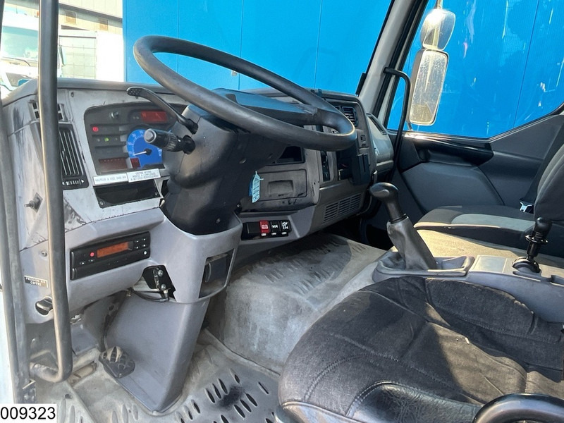 Renault Midlum 220 14997 Liter, LPG GPL, Gastank, Steel suspension - Camião cisterna: foto 5 Renault Midlum 220 14997 Liter, LPG GPL, Gastank, Steel suspension - Camião cisterna: foto 5