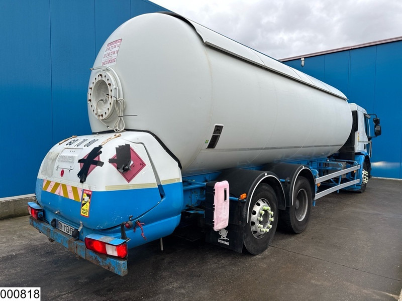 Renault Premium 320 Dxi 6x2, 28752 Liter, LPG GPL, Gastank, Retarder - Camião cisterna: foto 2 Renault Premium 320 Dxi 6x2, 28752 Liter, LPG GPL, Gastank, Retarder - Camião cisterna: foto 2