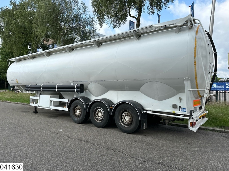 SPITZER Silo 62000 liters, 5 compartments - Semi-reboque cisterna: foto 3 SPITZER Silo 62000 liters, 5 compartments - Semi-reboque cisterna: foto 3