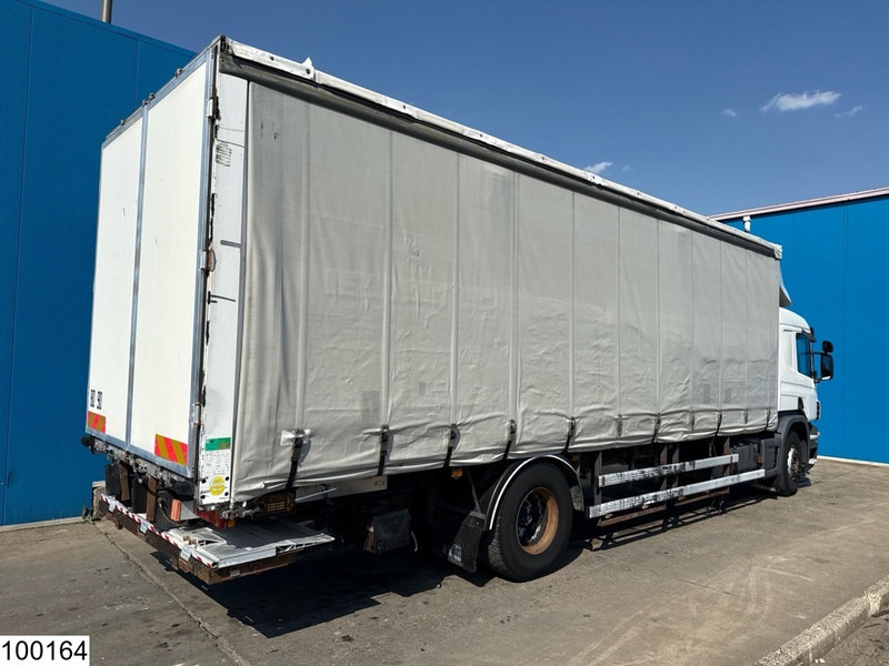 Scania P 270 EURO 3, 3p, Dhollandia - Camião de lona: foto 3 Scania P 270 EURO 3, 3p, Dhollandia - Camião de lona: foto 3