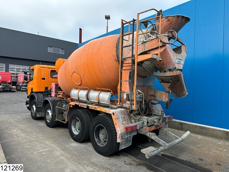 Scania P 380 8X4, Manual, Steel suspension, Stetter 8M3 - Camião betoneira: foto 4 Scania P 380 8X4, Manual, Steel suspension, Stetter 8M3 - Camião betoneira: foto 4