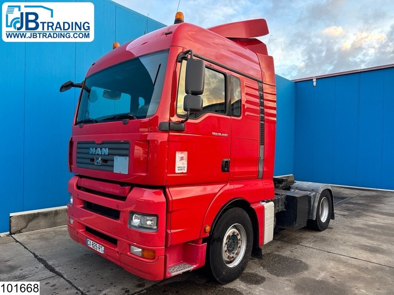 MAN TGA 18 440 EURO 4, Retarder, PTO, Hydraulic - Tractor: foto 1 MAN TGA 18 440 EURO 4, Retarder, PTO, Hydraulic - Tractor: foto 1