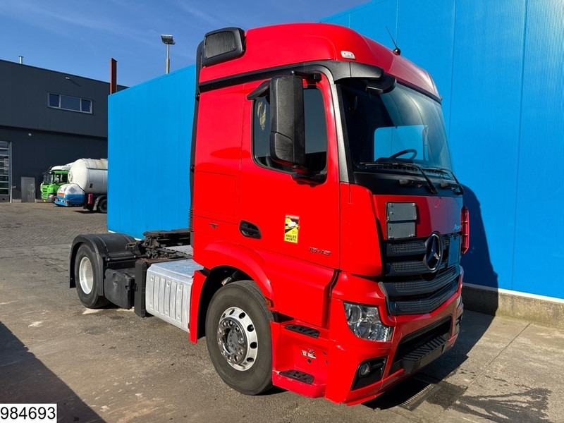 Mercedes-Benz Actros 1843 EURO 6, ADR, Retarder, PTO - Tractor: foto 3 Mercedes-Benz Actros 1843 EURO 6, ADR, Retarder, PTO - Tractor: foto 3