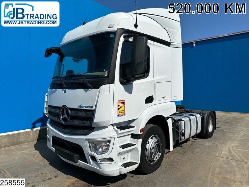 Mercedes-Benz Actros 1843 EURO 6 - Tractor: foto 1 Mercedes-Benz Actros 1843 EURO 6 - Tractor: foto 1