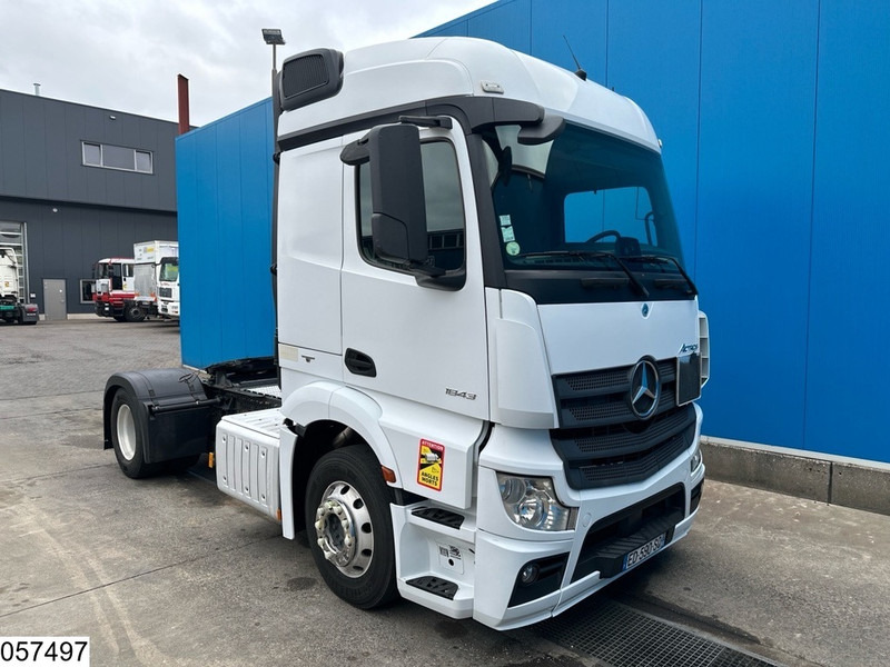 Mercedes-Benz Actros 1843 EURO 6, Retarder, PTO, Standairco - Tractor: foto 3 Mercedes-Benz Actros 1843 EURO 6, Retarder, PTO, Standairco - Tractor: foto 3