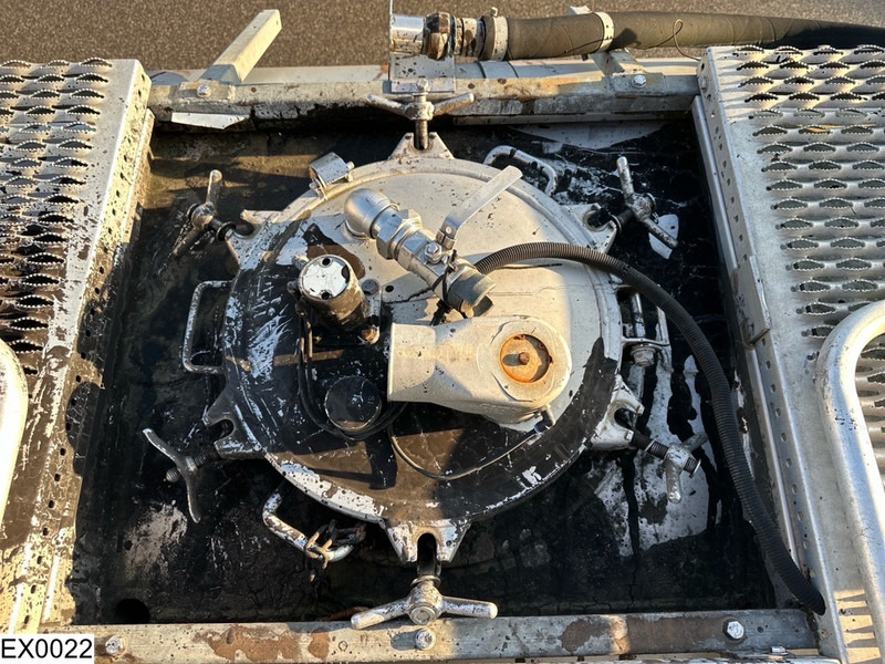 Semi-reboque cisterna Trailor Bitum 34120 Liter, 1 Compartment: foto 17 Semi-reboque cisterna Trailor Bitum 34120 Liter, 1 Compartment: foto 17