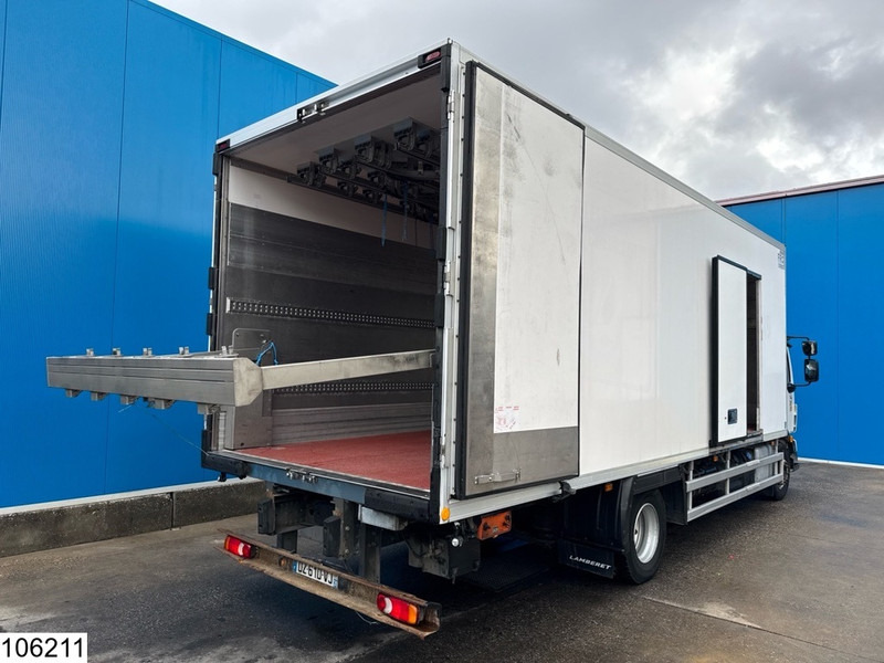 Volvo FL 250 EURO 6, Carrier, Meat hanging rails - Camião frigorífico: foto 2 Volvo FL 250 EURO 6, Carrier, Meat hanging rails - Camião frigorífico: foto 2