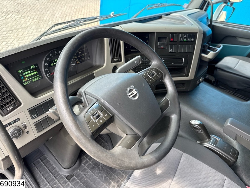 Volvo FM 330 EURO 6, BDF - Camião transportador de contêineres/ Caixa móvel: foto 5 Volvo FM 330 EURO 6, BDF - Camião transportador de contêineres/ Caixa móvel: foto 5