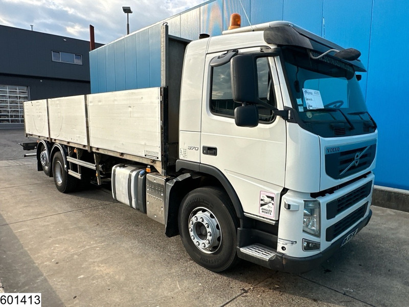 Volvo FM 370 6X2, EURO 5 - Camião de caixa aberta/ Plataforma: foto 3 Volvo FM 370 6X2, EURO 5 - Camião de caixa aberta/ Plataforma: foto 3