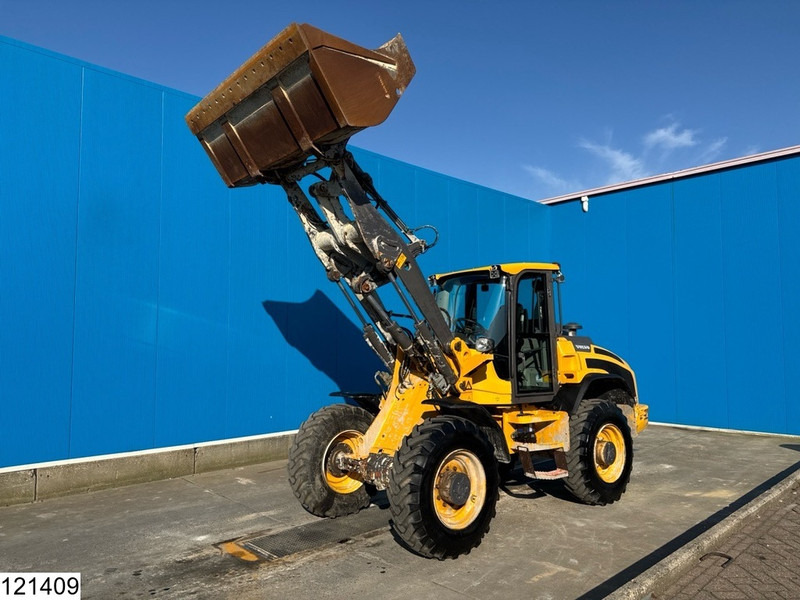Volvo L45h 8670KG, 4750MM lifting height, 75KW - Pá carregadora de rodas: foto 2 Volvo L45h 8670KG, 4750MM lifting height, 75KW - Pá carregadora de rodas: foto 2