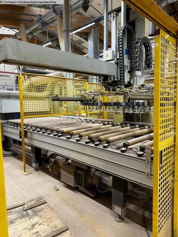 SCM Routech R 3000 - Centro de usinagem CNC para madeira: foto 2 SCM Routech R 3000 - Centro de usinagem CNC para madeira: foto 2