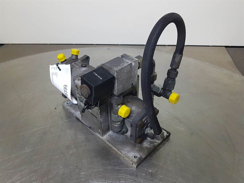 Ahlmann AS50-Konvekta KL2AT/4 12V-Compressor/Kompressor - Motor para Máquina de construção: foto 5 Ahlmann AS50-Konvekta KL2AT/4 12V-Compressor/Kompressor - Motor para Máquina de construção: foto 5