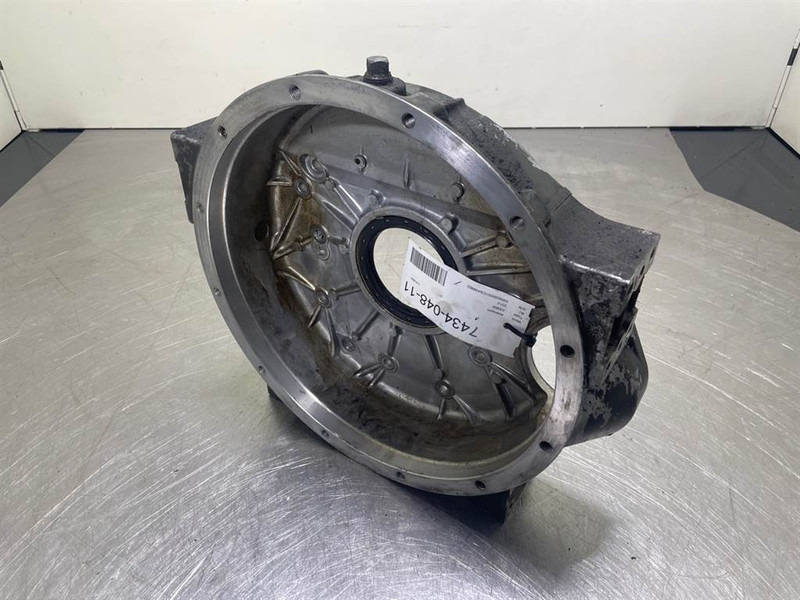 Ahlmann AS900-Cummins B3.3T-Flywheel housing - Motor para Máquina de construção: foto 5 Ahlmann AS900-Cummins B3.3T-Flywheel housing - Motor para Máquina de construção: foto 5