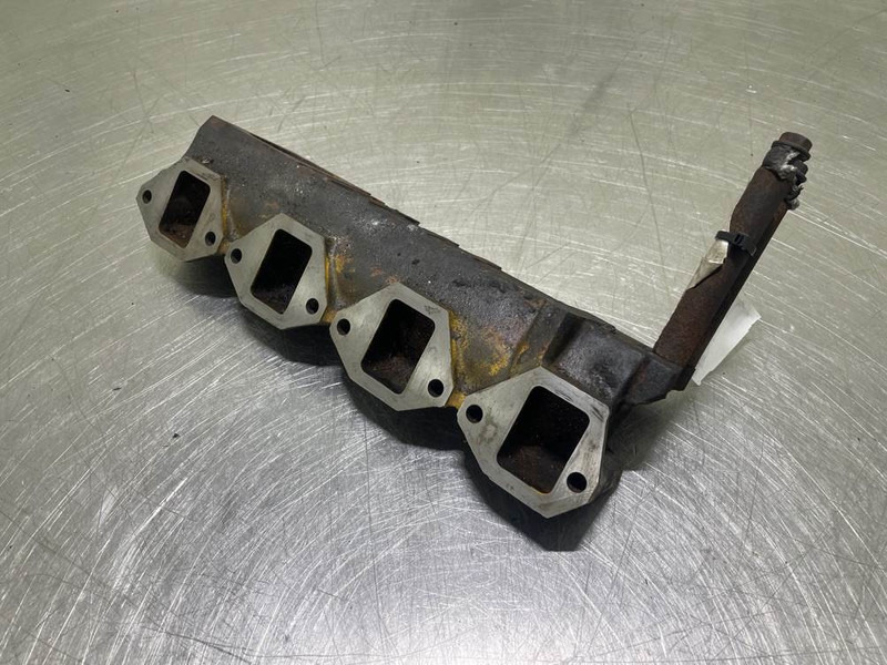 Ahlmann AS900-Cummins B3.3T-Intake-exhaust manifold - Motor para Máquina de construção: foto 1 Ahlmann AS900-Cummins B3.3T-Intake-exhaust manifold - Motor para Máquina de construção: foto 1