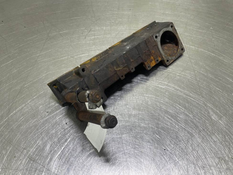 Ahlmann AS900-Cummins B3.3T-Intake-exhaust manifold - Motor para Máquina de construção: foto 4 Ahlmann AS900-Cummins B3.3T-Intake-exhaust manifold - Motor para Máquina de construção: foto 4