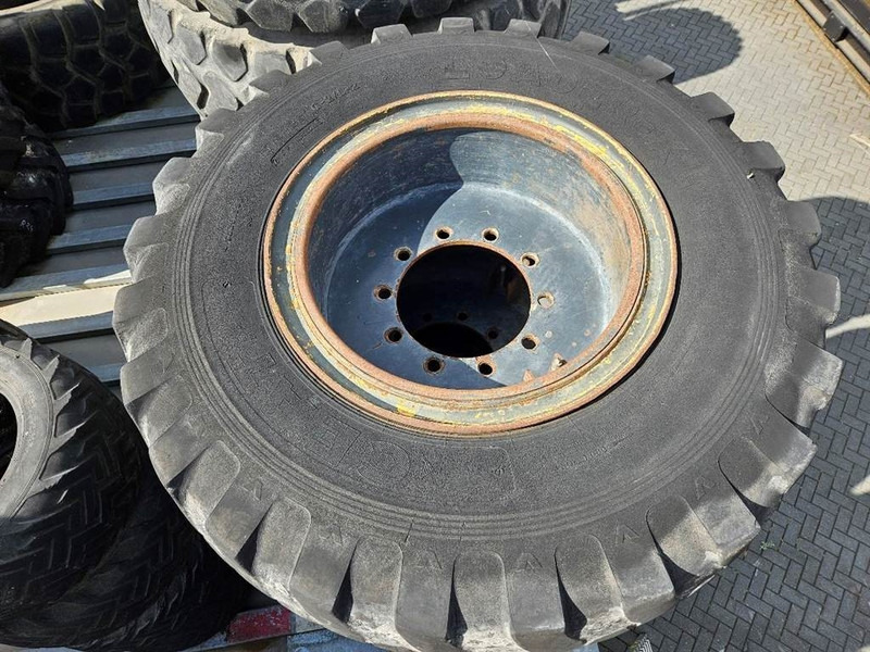 Ahlmann AZ14-CEAT 17.5-25-Tire/Reifen/Band - Jantes e pneus para Máquina de construção: foto 3 Ahlmann AZ14-CEAT 17.5-25-Tire/Reifen/Band - Jantes e pneus para Máquina de construção: foto 3