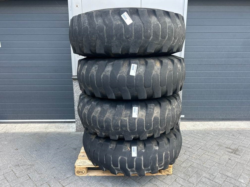 Ahlmann AZ14-CEAT 17.5-25-Tire/Reifen/Band - Jantes e pneus para Máquina de construção: foto 1 Ahlmann AZ14-CEAT 17.5-25-Tire/Reifen/Band - Jantes e pneus para Máquina de construção: foto 1