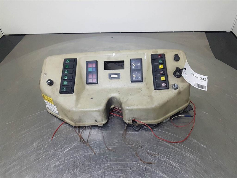 Ahlmann AZ14 - Dashboard/Console/Konsole - Cabine e interior para Máquina de construção: foto 1 Ahlmann AZ14 - Dashboard/Console/Konsole - Cabine e interior para Máquina de construção: foto 1