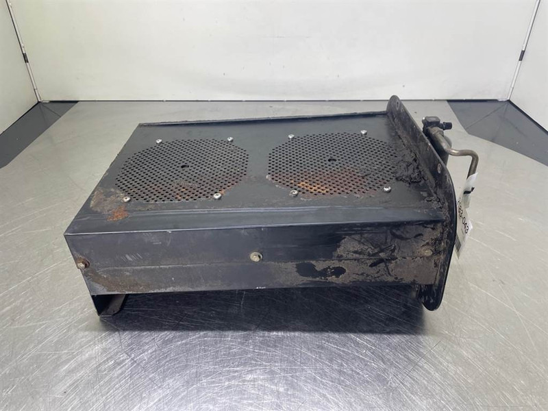 Estrutura/ Châssis para Máquina de construção Ahlmann AZ150-4184898A-Airco condenser/Klimakondensator: foto 6