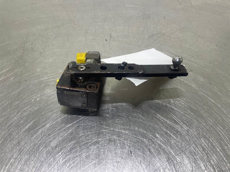Ahlmann AZ6-4198071A-Valve/Ventile/Ventiel - Hidráulica para Máquina de construção: foto 3 Ahlmann AZ6-4198071A-Valve/Ventile/Ventiel - Hidráulica para Máquina de construção: foto 3