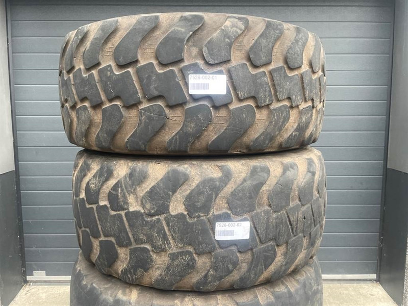 Ahlmann AZ6-Alliance 405/70R20 (16/70R20)-Tire/Reifen/Band - Jantes e pneus para Máquina de construção: foto 2 Ahlmann AZ6-Alliance 405/70R20 (16/70R20)-Tire/Reifen/Band - Jantes e pneus para Máquina de construção: foto 2